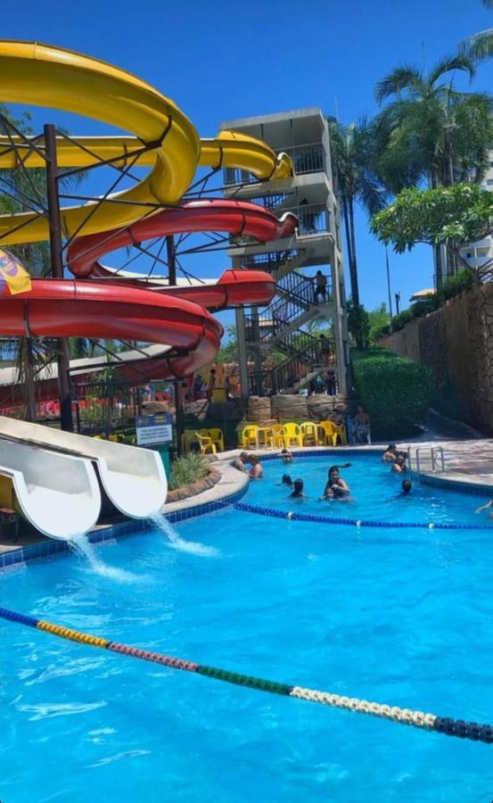 Golden Dolphin Grand Hotel Caldas Novas Exterior photo